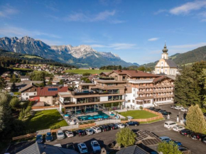 Гостиница Der Postwirt - Alpen LifeStyle mit Tradition  Зёлль